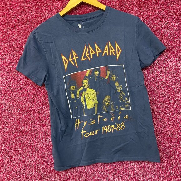 Def Leppard Hysteria Tour 1987-88 T-Shirt Size Extra Small - Picture 3 of 4
